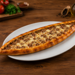 Kıymalı Kaşarlı Pide